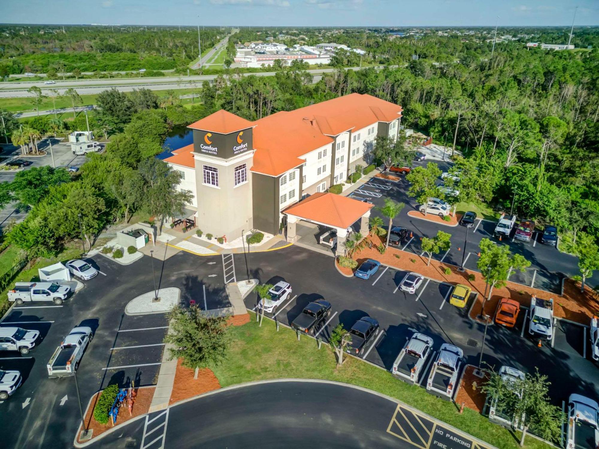 Comfort Inn&Suites Port Charlotte Eksteriør bilde