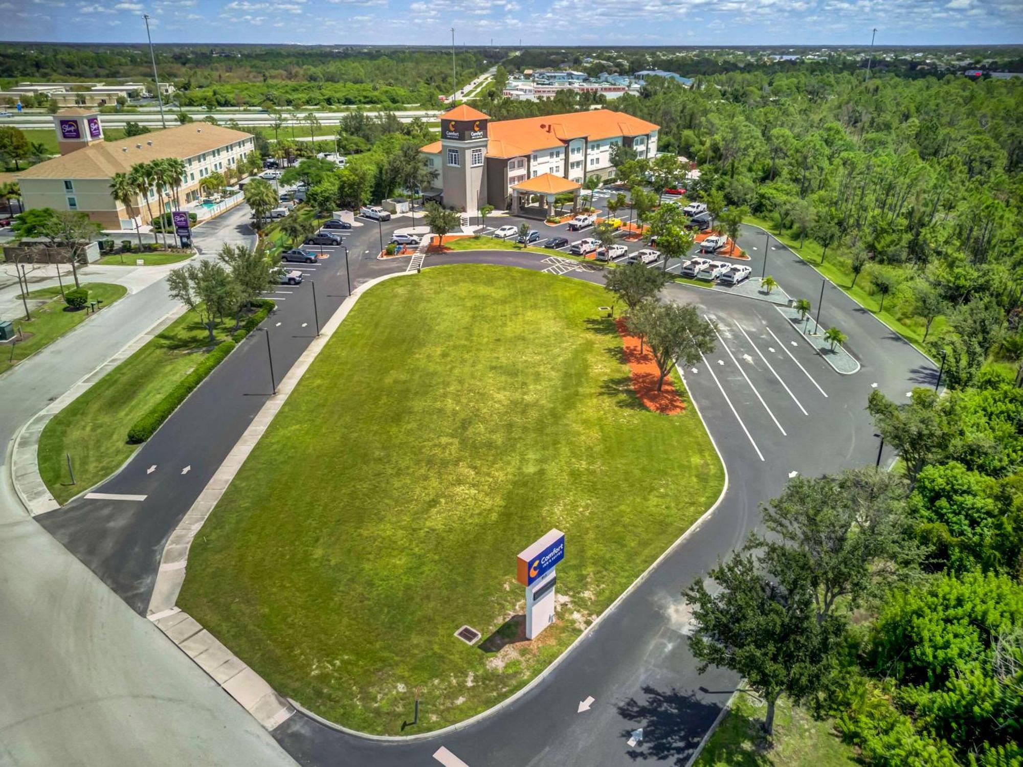 Comfort Inn&Suites Port Charlotte Eksteriør bilde